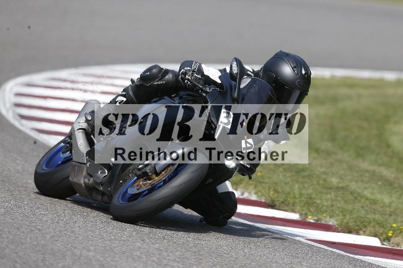 Archiv-2025/49 26.08.2025 Cornu Master School ADR/rot-rouge/34